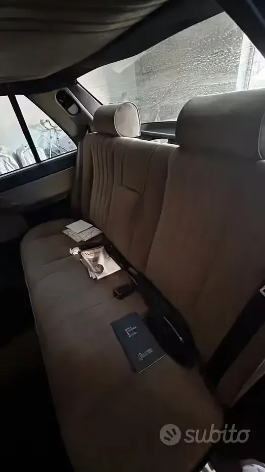 Usata Lancia Thema 166 CV (122 kW) 1986 Verde Berlina