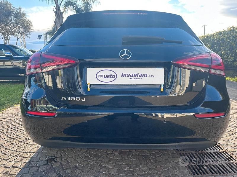 Usata Mercedes A180 Executive 116 CV (85 kW) 2019 Nero Berlina