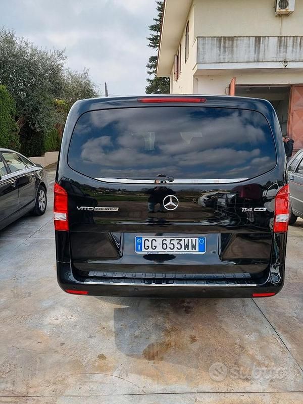 Usata Mercedes Vito 116 CV (85 kW) 2021 Nero Furgone