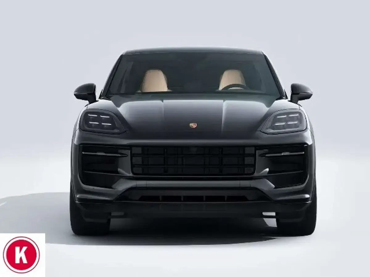 Usata Porsche Cayenne 470 CV (345 kW) 2024 Nero SUV