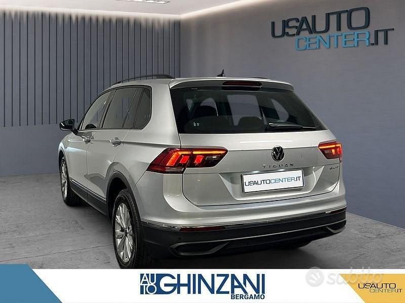 Usata VW Tiguan Life 150 CV (110 kW) 2022 Grigio SUV