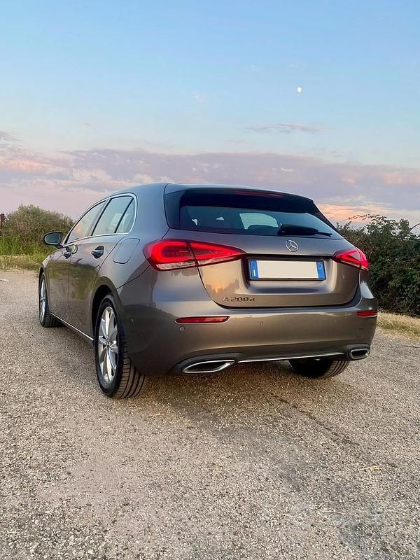 Usata Mercedes A200 150 CV (110 kW) 2019 Berlina