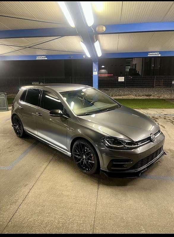 Usata VW Golf VII Sportline 150 CV (110 kW) 2020 Berlina