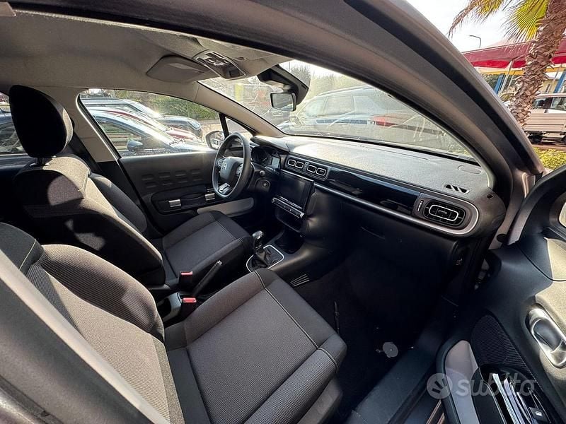 Usata Citroën C3 PureTech 110 CV (80 kW) 2024 Grigio Berlina