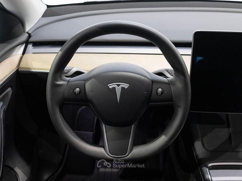 Usata Tesla Model Y Long Range AWD 153 kW (209 CV) 2022 Bianco SUV