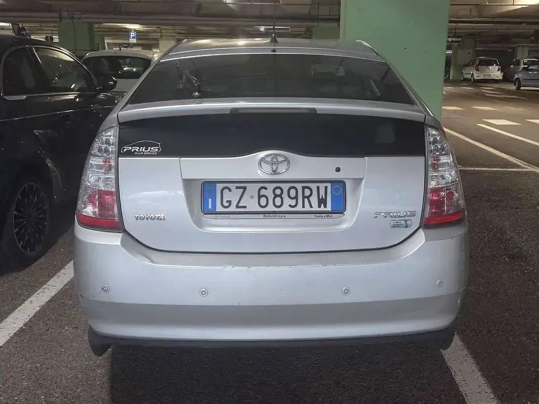 Usata Toyota Prius 72 CV (52 kW) 2007 Utilitaria