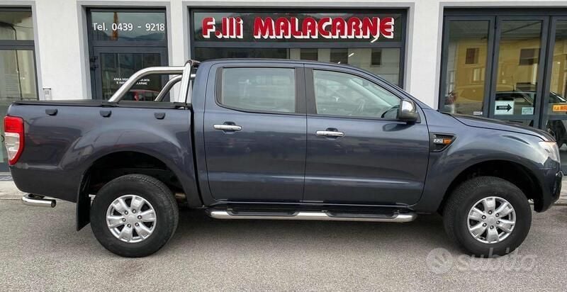 Usata Ford Ranger XLT 160 CV (117 kW) 2015 Grigio scuro Pick-up