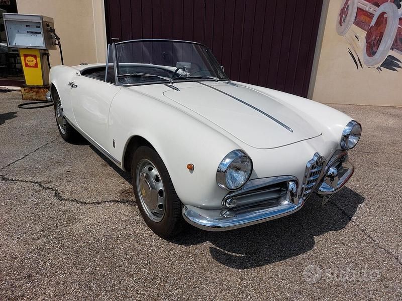 Usata Alfa Romeo Giulietta 80 CV (58 kW) 1960 Bianco Utilitaria