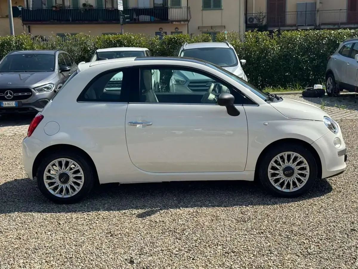 Usata Fiat 500 Lounge 69 CV (50 kW) 2016 Bianco gelato Utilitaria