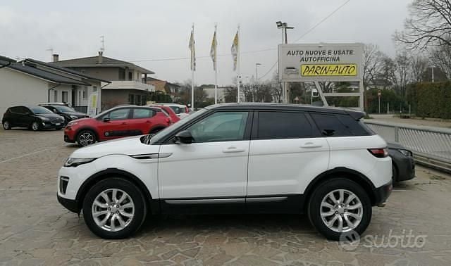 Usata Land Rover Range Rover evoque SE 150 CV (110 kW) 2016 Alpine white SUV