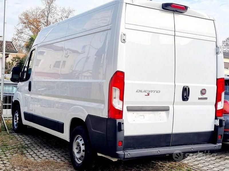 Usata Fiat Ducato S 180 CV (132 kW) 2021 Bianco Furgone