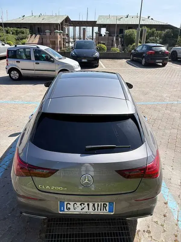 Usata Mercedes CLA200 Shooting Brake AMG Line Premium Plus 150 CV (110 kW) 2024 Grigio Station wagon