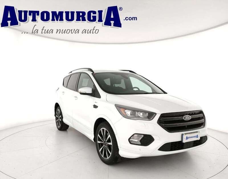 Usata Ford Kuga ST-Line 120 CV (88 kW) 2017 Bianco SUV