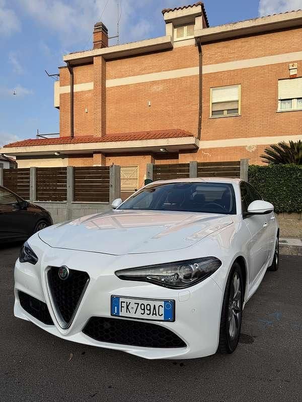 Usata Alfa Romeo Giulia Executive 179 CV (131 kW) 2018 Berlina