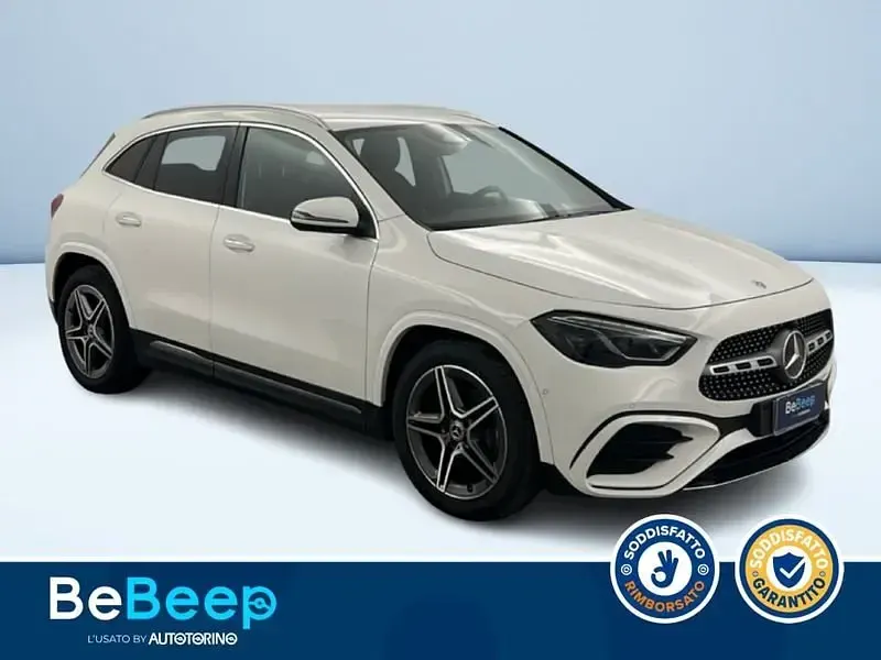 Usata Mercedes GLA200 Advanced Plus 150 CV (110 kW) 2023 Bianco pastello SUV