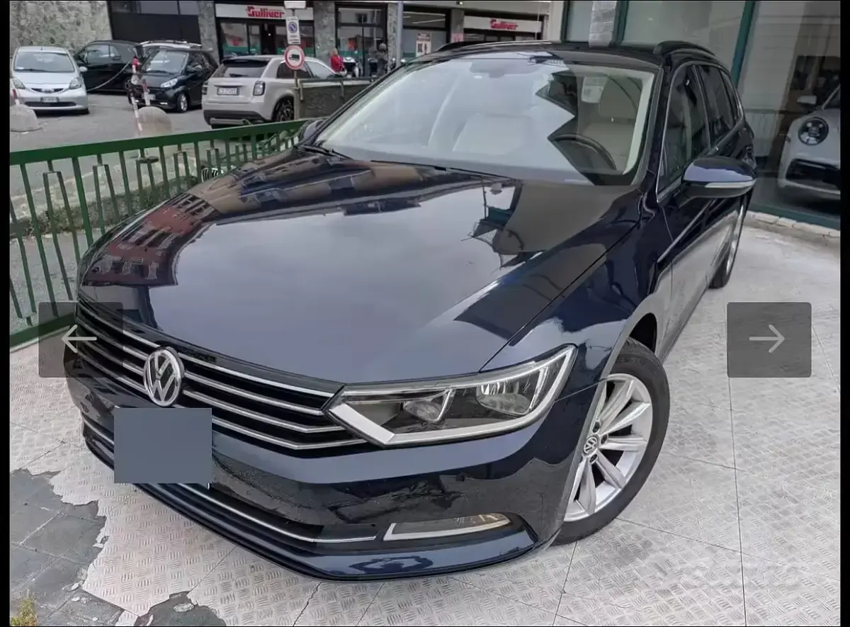 Usata VW Passat Comfortline 120 CV (88 kW) 2016 Blu Station wagon