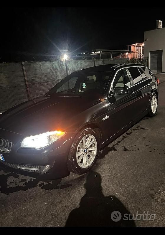 Usata BMW 525 204 CV (150 kW) 2013 Blu Station wagon