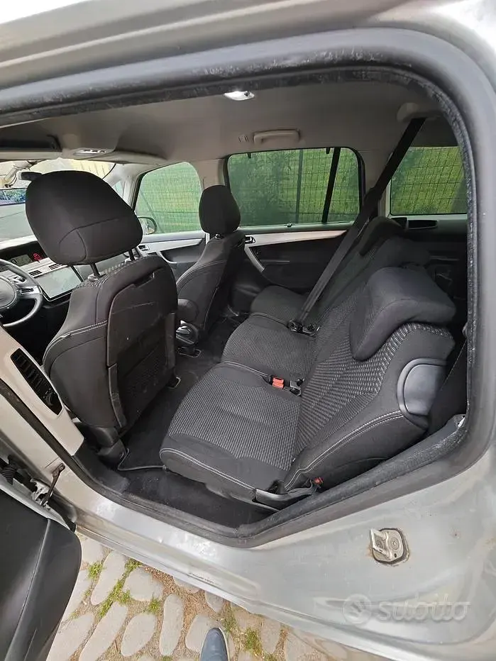 Usata Citroën Grand C4 Picasso 112 CV (82 kW) 2011 Grigio Monovolume