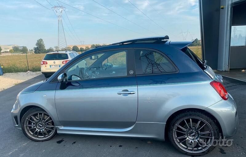 Usata Abarth 695 180 CV (132 kW) 2017 Utilitaria