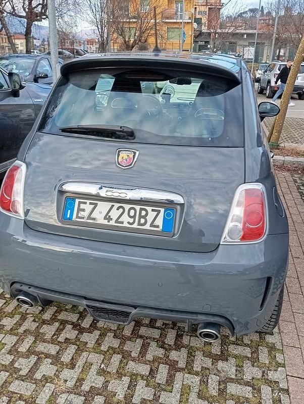 Usata Abarth 500 Custom 140 CV (102 kW) 2015 Grigio Utilitaria