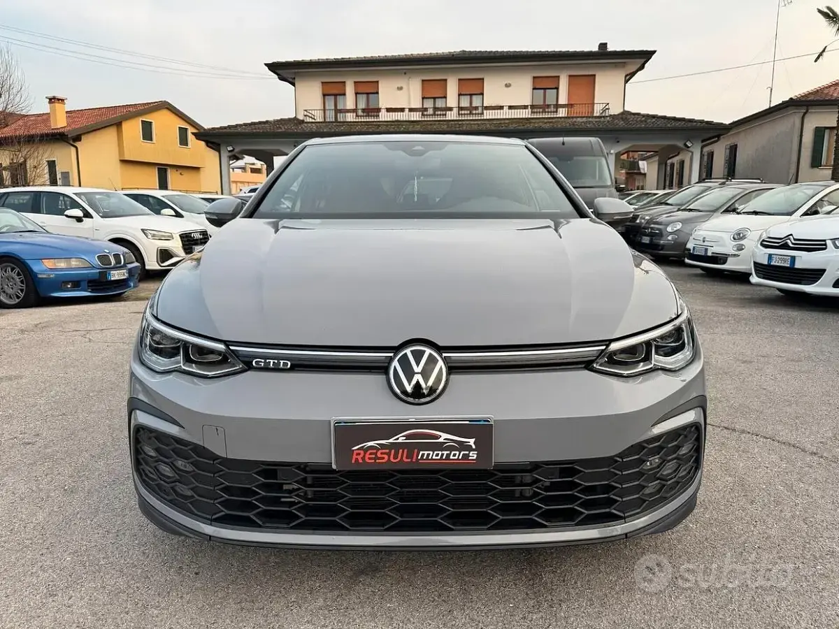 Usata VW Golf VIII GTD 200 CV (147 kW) 2021 Grigio Berlina