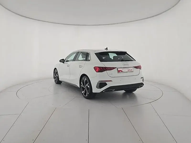 Usata Audi A3 Sportback S-Line 110 CV (80 kW) 2023 Utilitaria