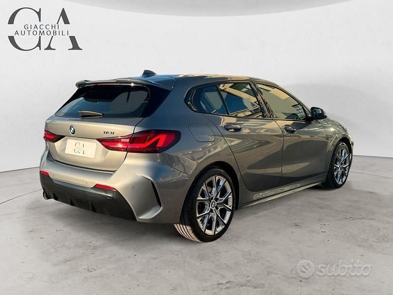 Occasion BMW 118 M Sport 136 ch (100 kW) 2024 Bleue Citadine
