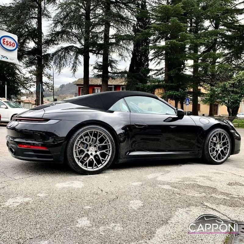 Usata Porsche 911 Carrera Cabriolet 385 CV (283 kW) 2020 Nero Cabrio