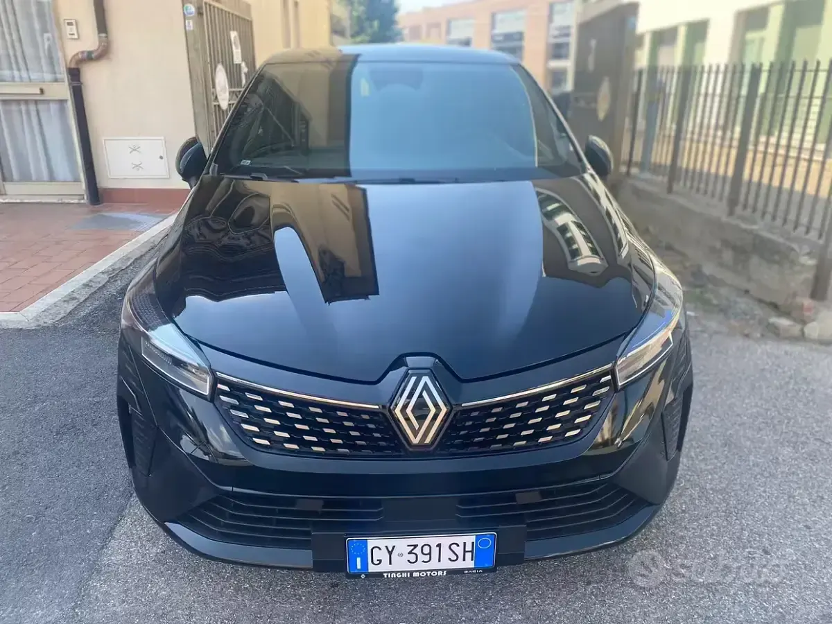 Usata Renault Clio V Esprit Alpine 91 CV (66 kW) 2025 Nero Berlina