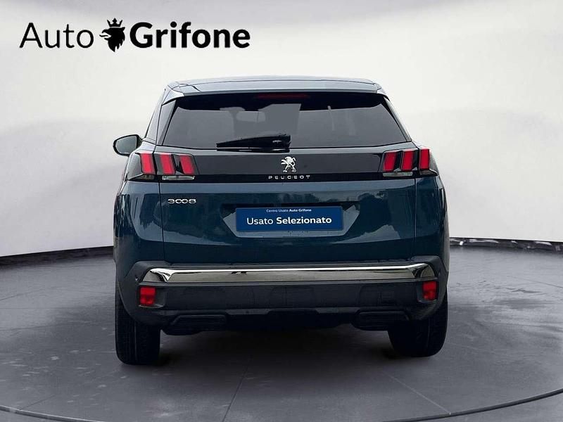 Usata Peugeot 3008 Allure 131 CV (96 kW) 2023 Blu/azzurro SUV