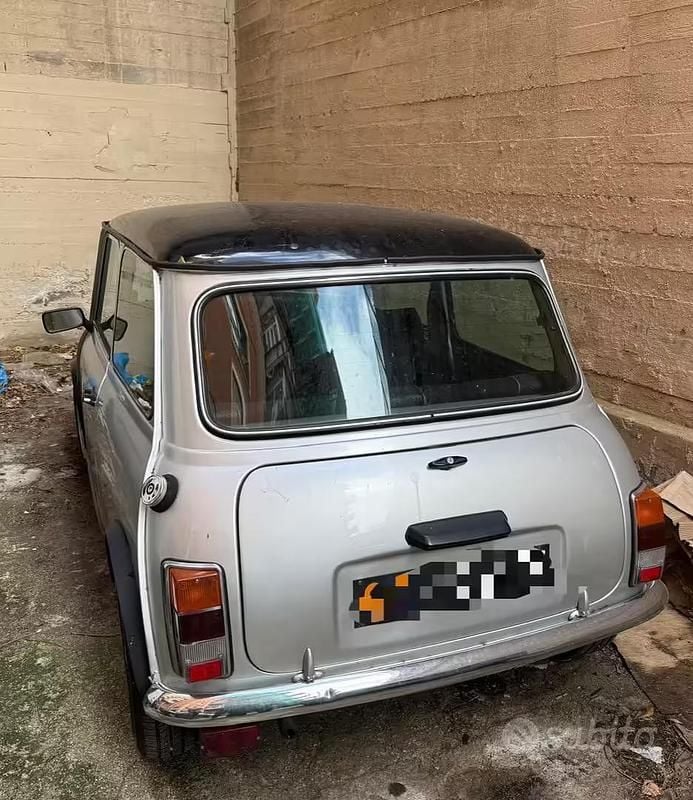 Usata Austin Mini 44 CV (32 kW) 1985 Grigio Berlina