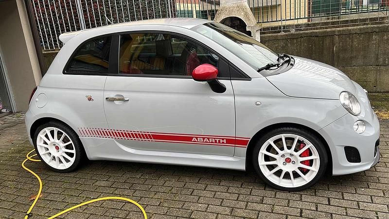Usata Abarth 500 135 CV (99 kW) 2008 Grigio Utilitaria