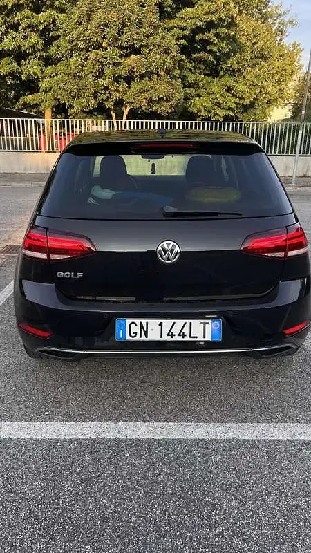 Usata VW Golf Sportsvan Comfortline 116 CV (85 kW) 2017 Monovolume