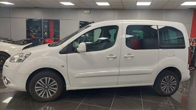 Usata Peugeot Partner Tepee 92 CV (67 kW) 2013 Bianco Monovolume
