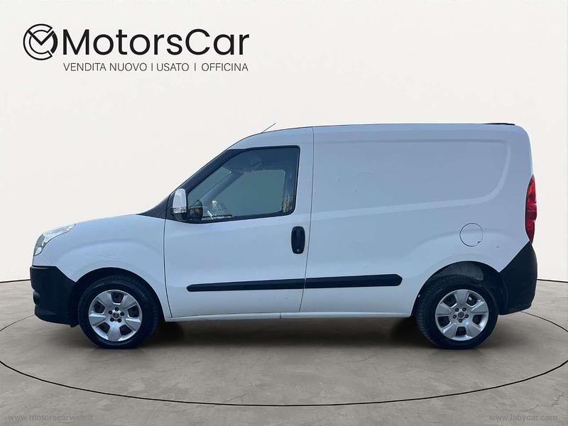 Usata Fiat Doblò 90 CV (66 kW) 2011 Bianco Monovolume