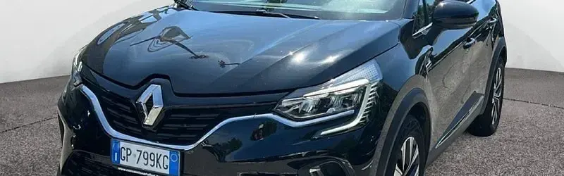 Usata Renault Captur Intens 101 CV (74 kW) 2023 Nero SUV