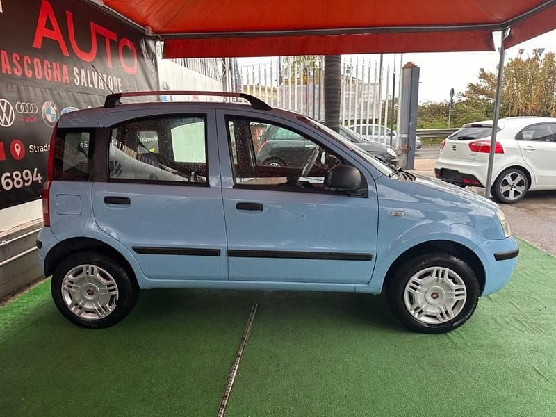 Usata Fiat Panda Classica 77 CV (56 kW) 2012 Blu Utilitaria