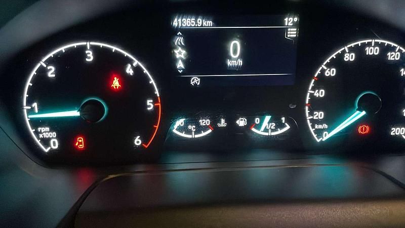 Usata Ford Tourneo Custom 131 CV (96 kW) 2019 Nero Furgone