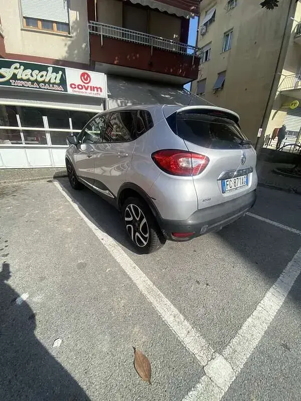 Usata Renault Captur Iconic 110 CV (80 kW) 2016 SUV