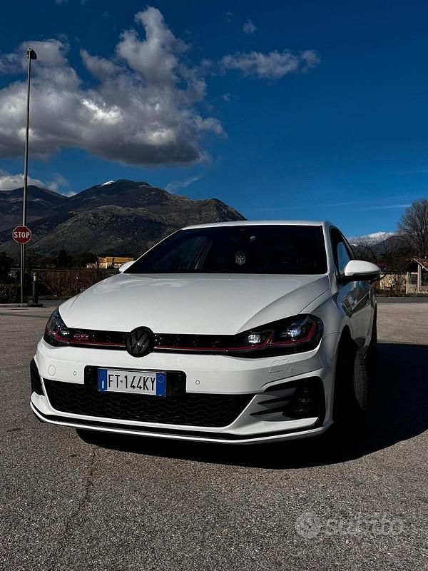 Usata VW Golf GTI 245 CV (180 kW) 2018 Bianco Coupé