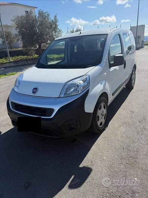 Usata Fiat Fiorino 95 CV (69 kW) 2021 Monovolume