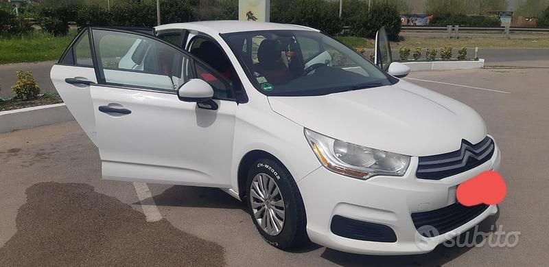 Usata Citroën C4 88 CV (64 kW) 2011 Bianco Utilitaria