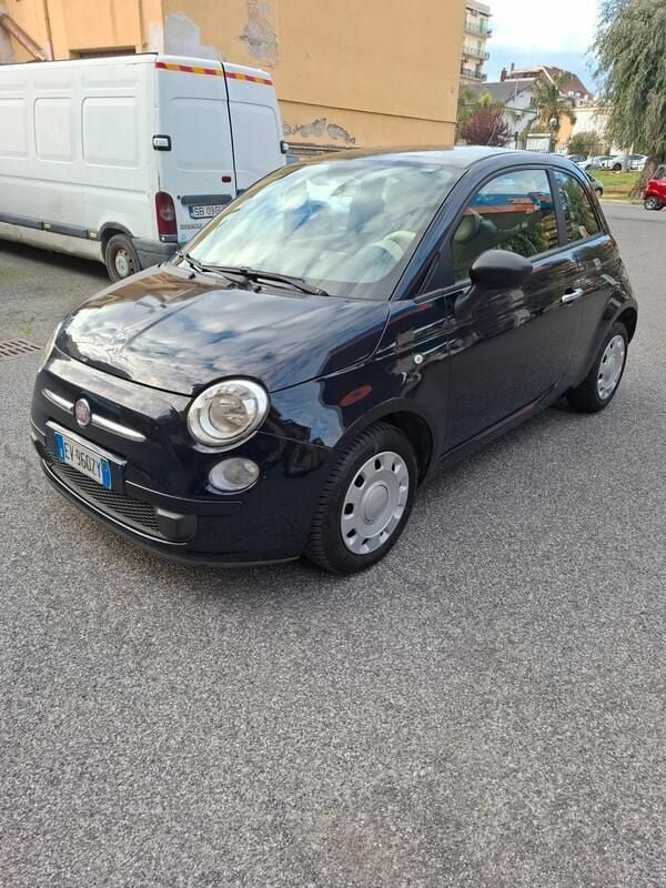 Usado Fiat 500 95 CV (69 kW) 2011 Azul Berlina