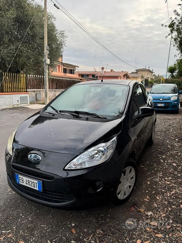 Usata Ford Ka 69 CV (50 kW) 2010 Nero Utilitaria