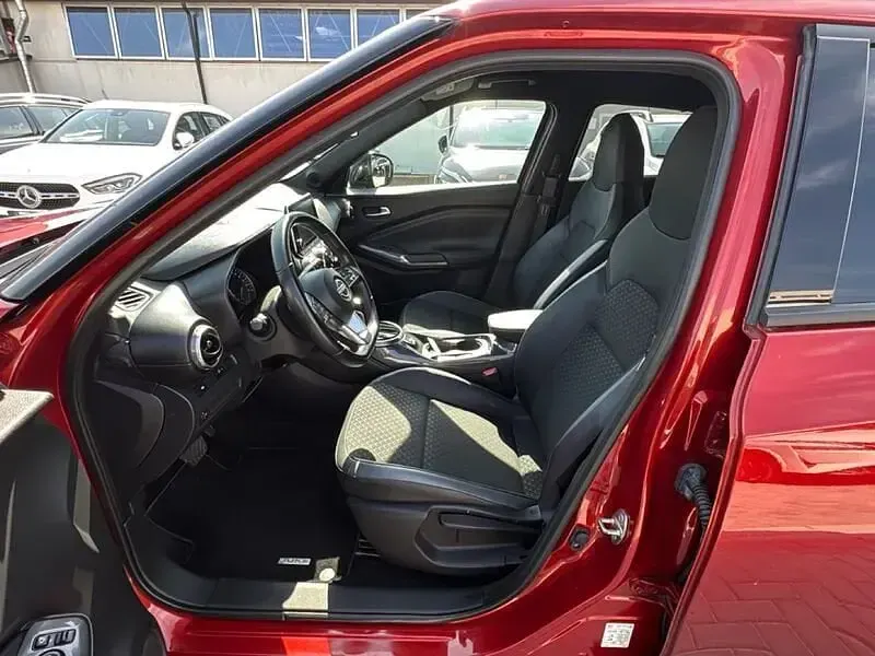 Usata Nissan Juke N-Connecta 143 CV (105 kW) 2023 Rosso SUV