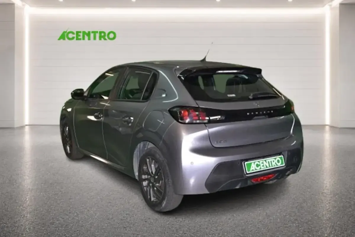 Usata Peugeot 208 Active 75 CV (55 kW) 2022 Grigio Utilitaria