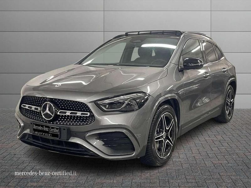Usata Mercedes GLA200 AMG Line Premium Plus 150 CV (110 kW) 2024 Nero metallizzato SUV