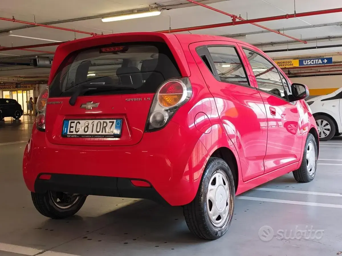 Usata Chevrolet Spark 68 CV (50 kW) 2011 Rosso Utilitaria