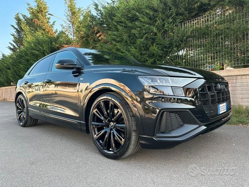 Usata Audi Q8 S-Line 340 CV (250 kW) 2023 Nero SUV