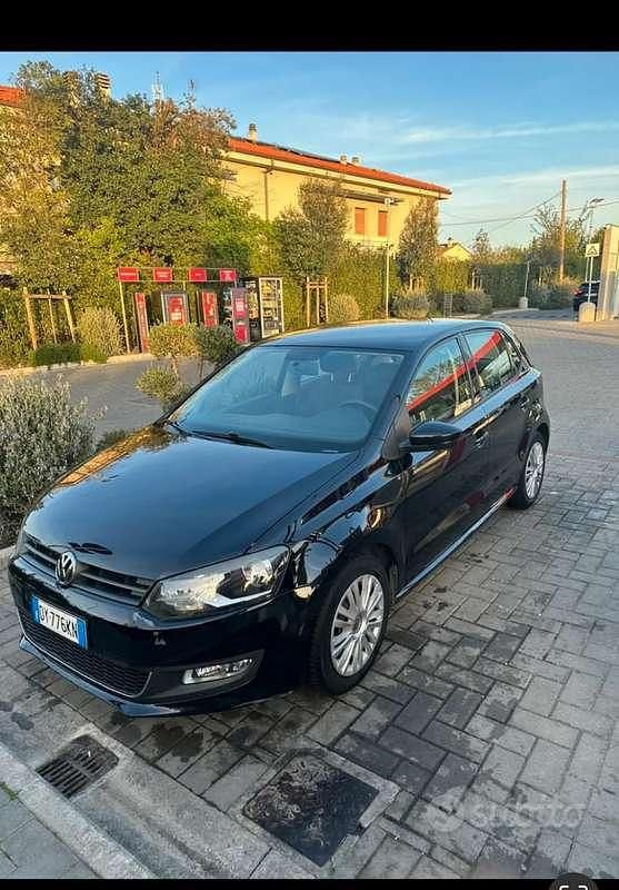 Usata VW Polo Trendline 75 CV (55 kW) 2010 Berlina